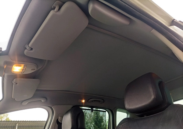 Peugeot 3008 cena 32000 przebieg: 230000, rok produkcji 2012 z Poznań małe 781